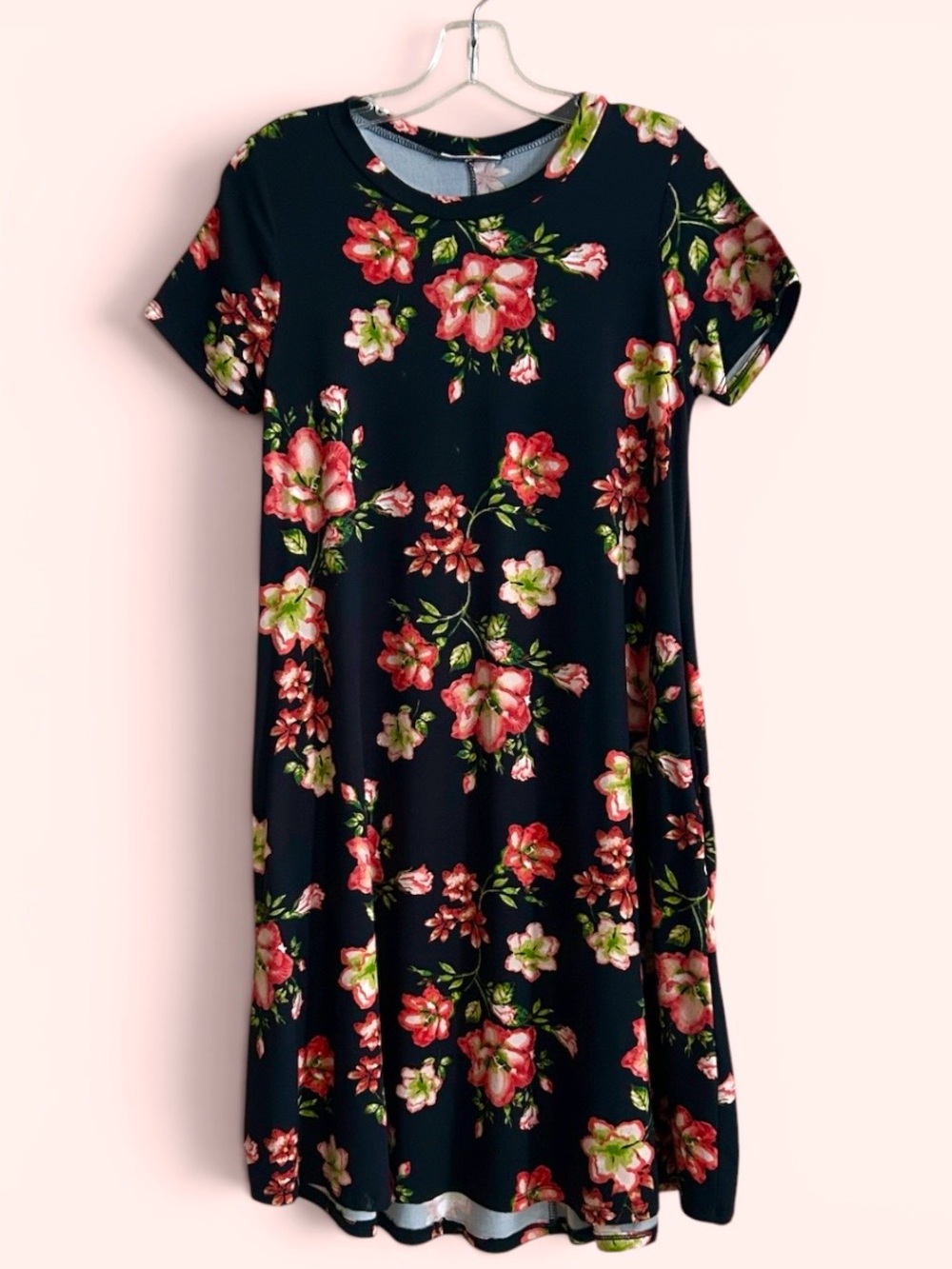 Women’s Black Floral Short-Sleeve Swing Dress M
